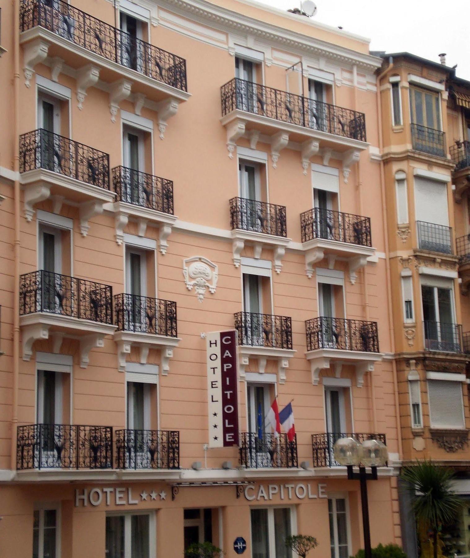 Hotel Capitole 보솔레이 외부 사진